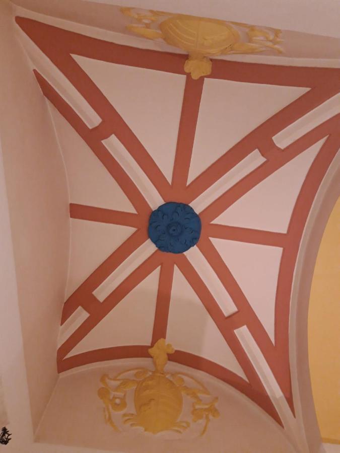 Apartamento Descalzos Севілья Екстер'єр фото